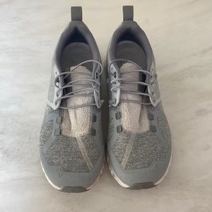 On Cloud Running Shoes